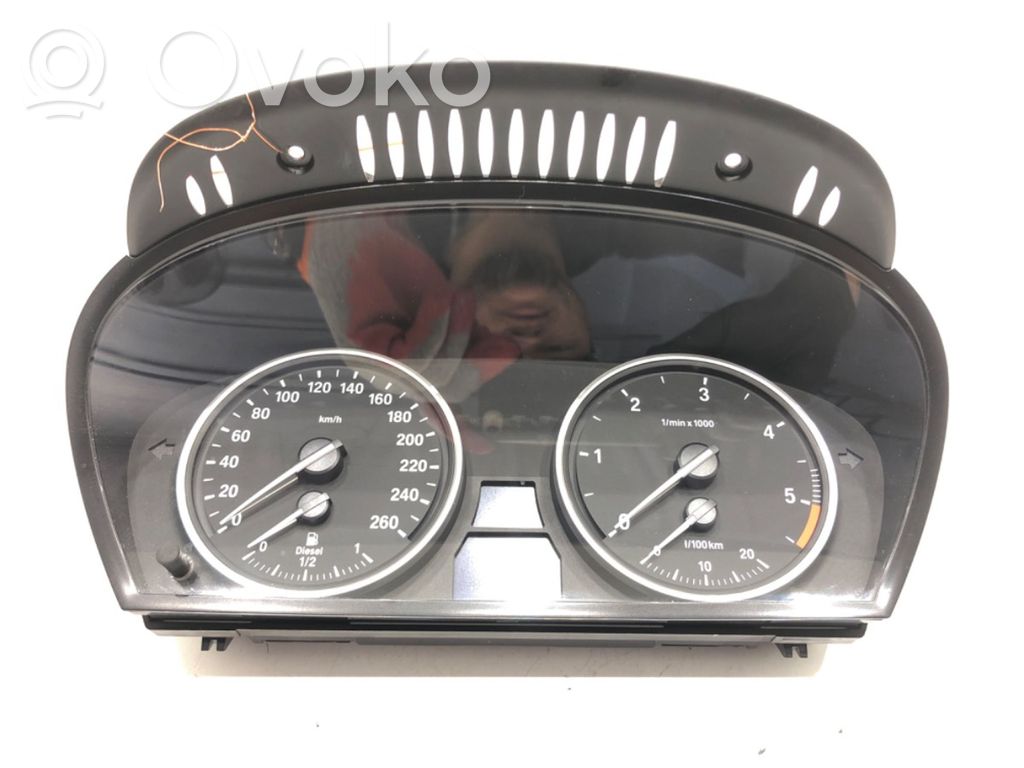 BMW 5 E60 E61 Speedometer (instrument cluster) 