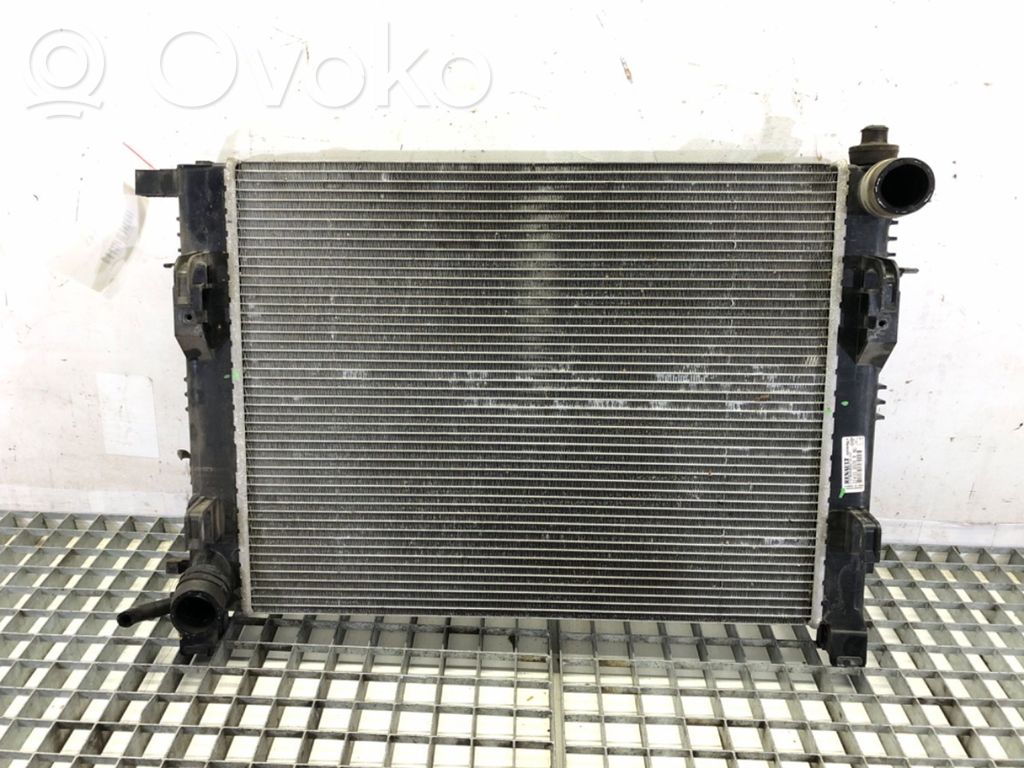 Renault Clio IV Coolant radiator 