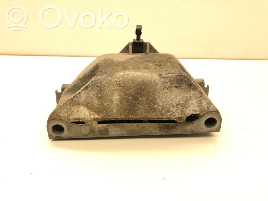 Man TGE 1gen Engine mount vacuum valve 