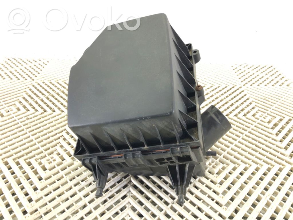 Air filter box   39032999