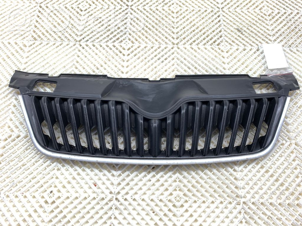 Skoda Roomster (5J) Etusäleikkö 