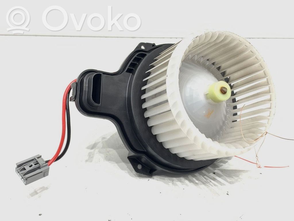 Ford Focus Mazā radiatora ventilators 