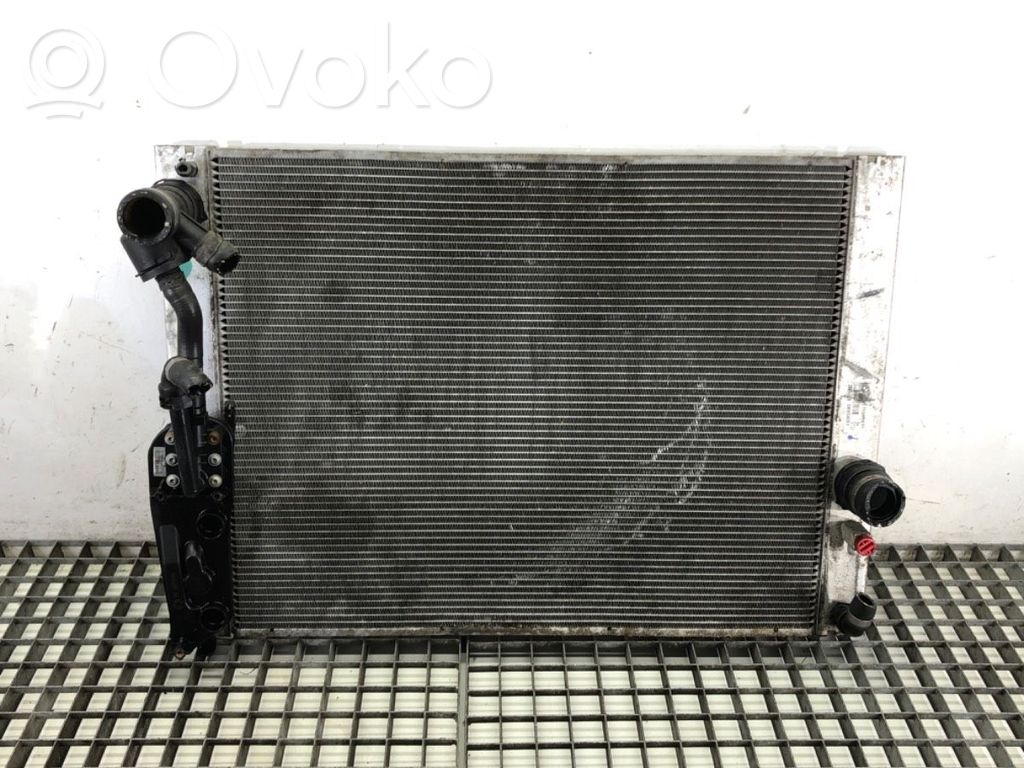 BMW 5 E60 E61 Coolant radiator 