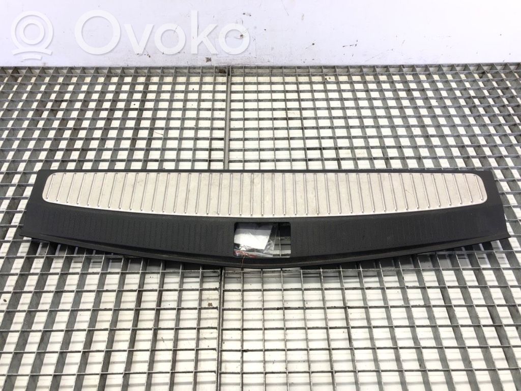 Opel Astra J Inne części karoserii 