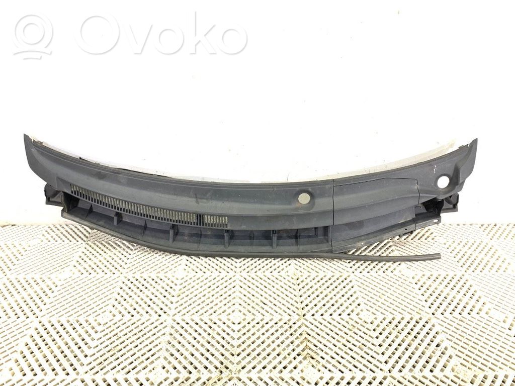 Toyota Auris 150 Wiper trim 