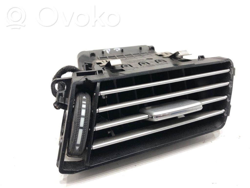 Mercedes-Benz E W212 Copertura griglia di ventilazione laterale cruscotto