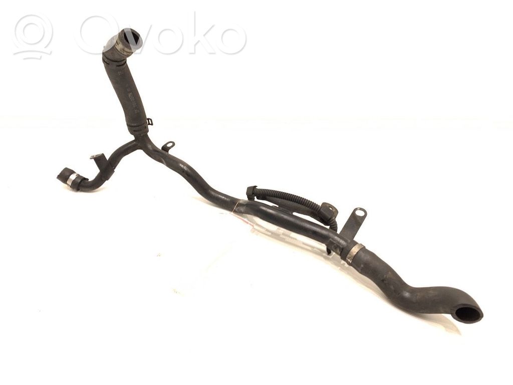 Audi Q7 4L Engine coolant pipe/hose 