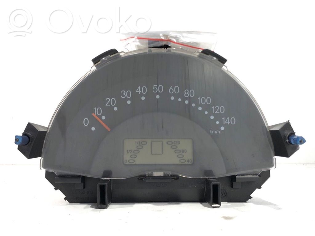 Smart Roadster Speedometer (instrument cluster) 