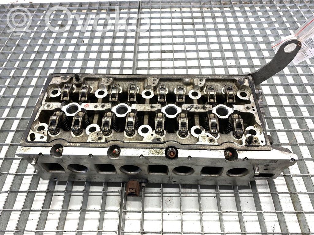Skoda Superb B8 (3V) Culata del motor 