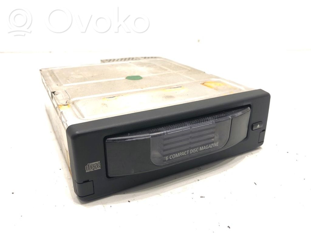 BMW 5 E60 E61 CD/DVD keitiklis 