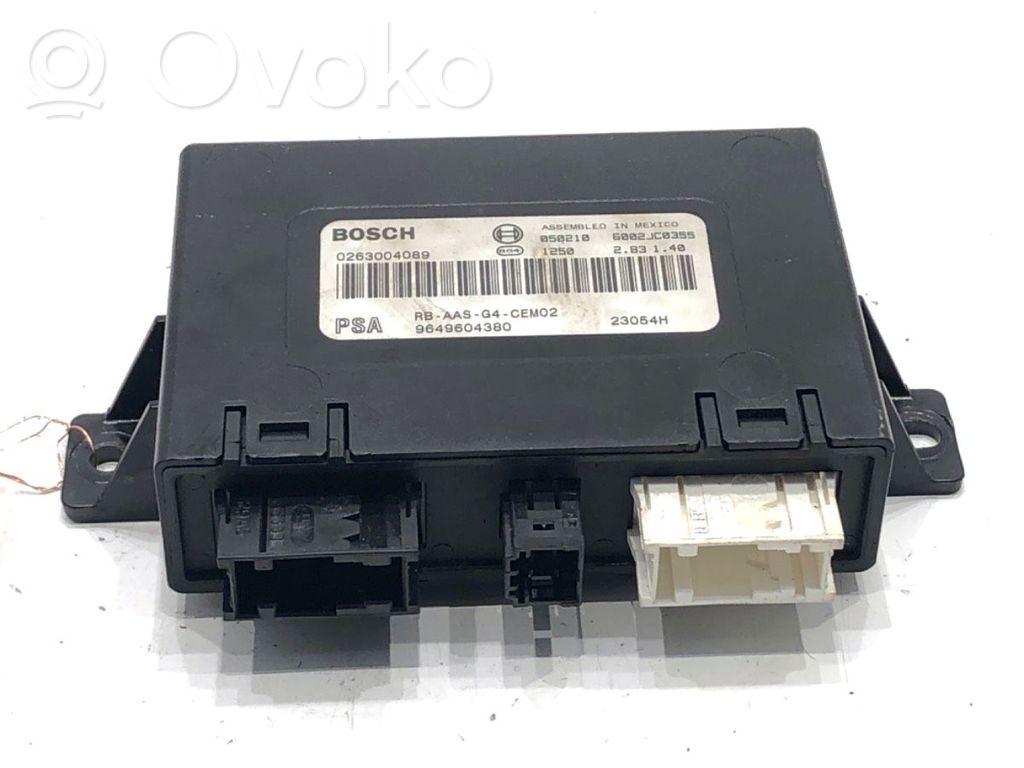 Pysäköintitutkan (PCD) ohjainlaite/moduuli