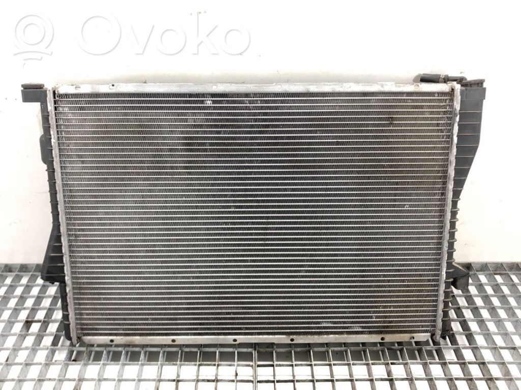 Dzesēšanas šķidruma radiators