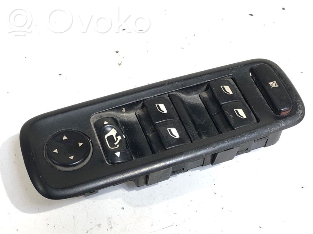 Citroen C8 Electric window control switch 