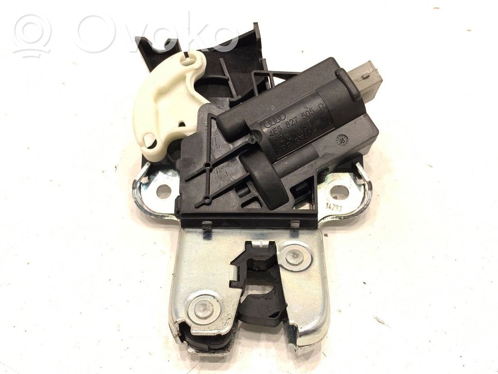 Audi A4 S4 B8 8K Tailgate exterior lock 