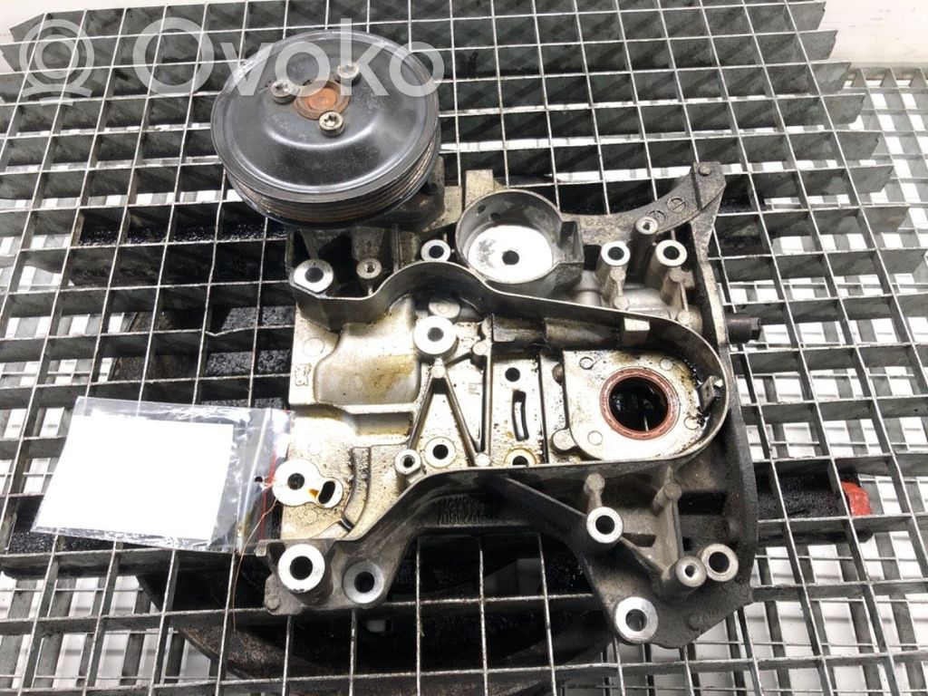 Opel Zafira B Bomba de aceite 