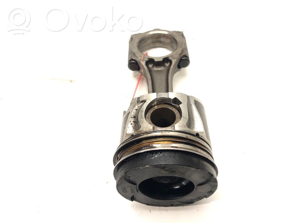 Opel Mokka Piston with connecting rod 