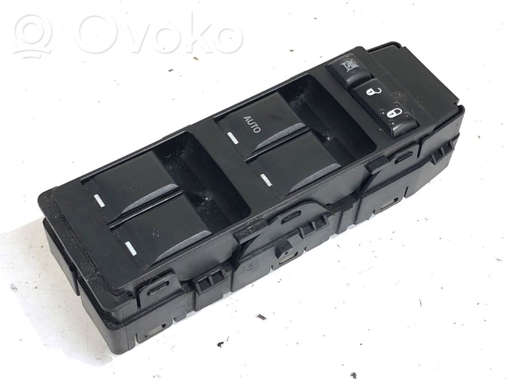 Dodge Avenger Electric window control switch 