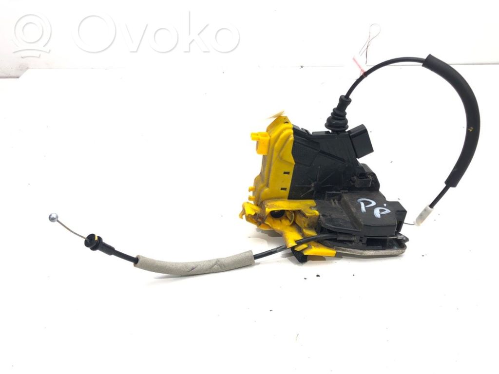 KIA Ceed Front door lock 