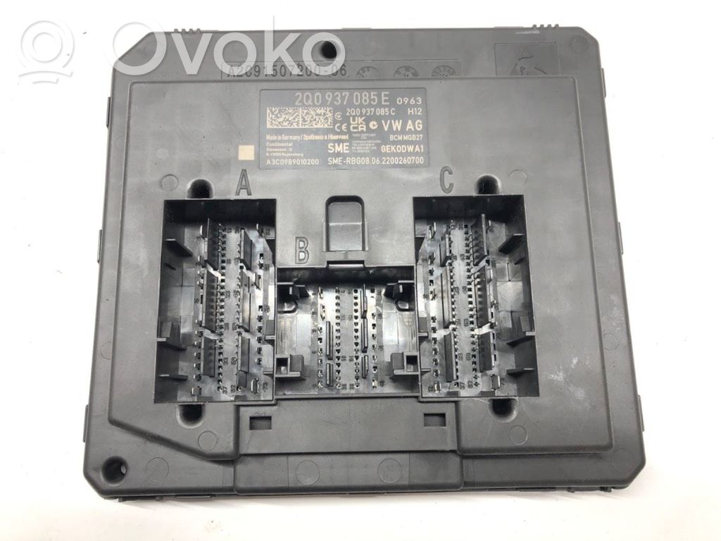Skoda Fabia Mk3 (NJ) Korin keskiosan ohjainlaite 