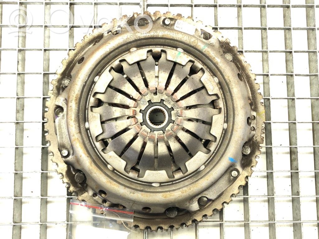 Renault Clio IV Sankabos komplektas 