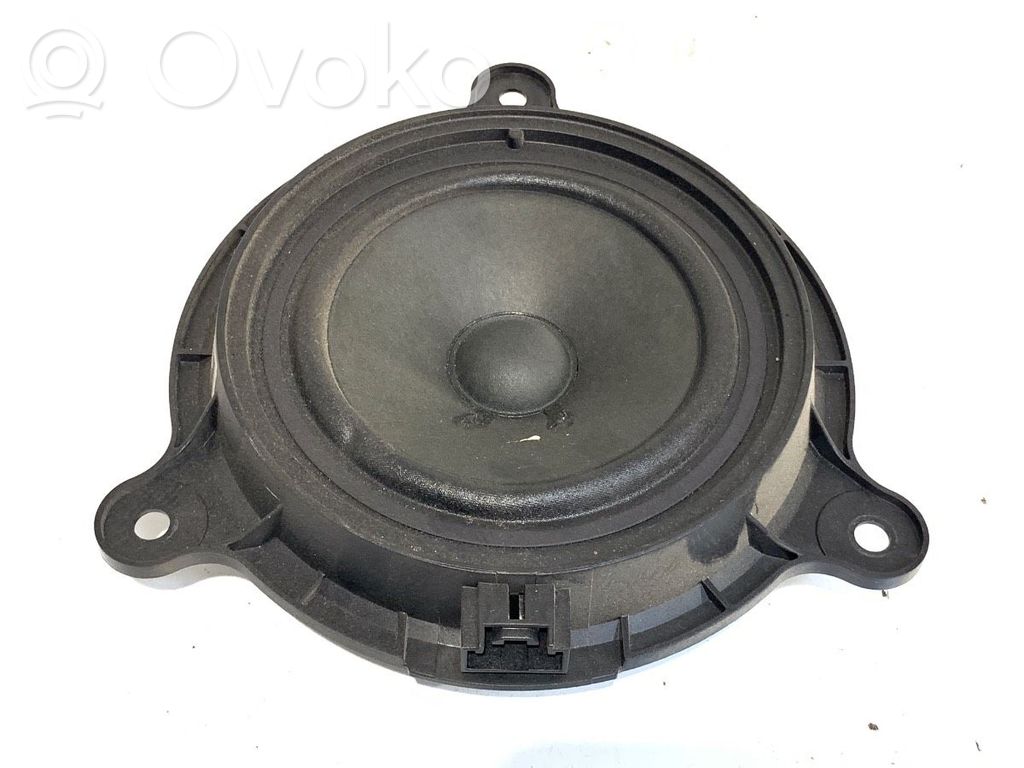 Mazda CX-5 Etuoven kaiutin 