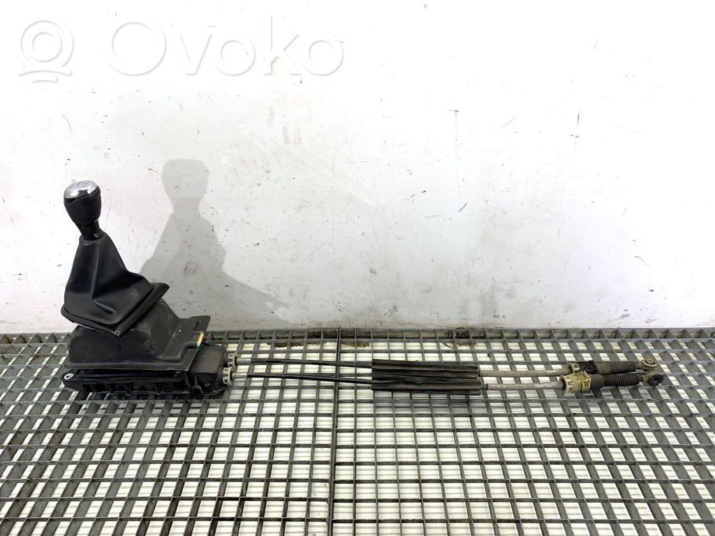 Renault Clio IV Vaihdetanko 