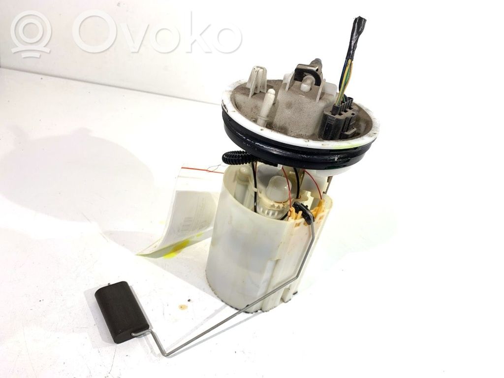 Bomba interna de combustible   AV619H307AE
