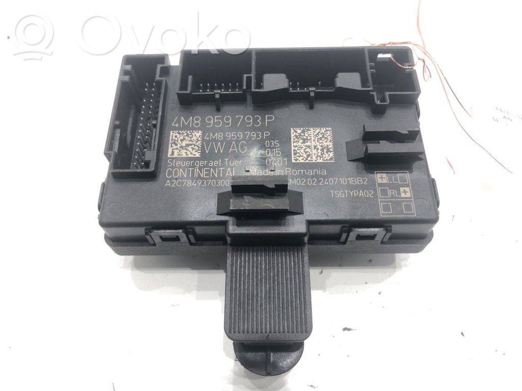 Inne komputery / moduły / sterowniki   4M0959793P