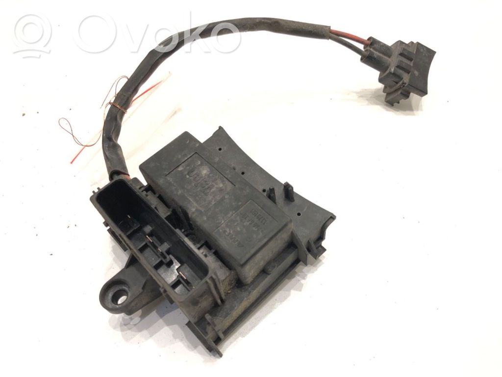 Fan control module   1379151