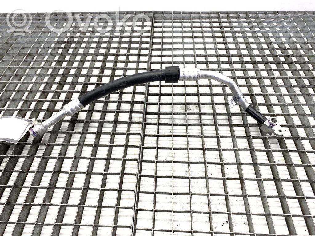 Audi A4 S4 B9 8W Conductă/furtun aer condiționat (A/C) 