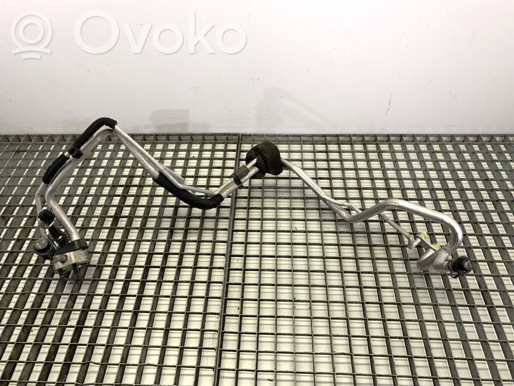 Volvo V60 Ilmastointilaitteen putki (A/C) 