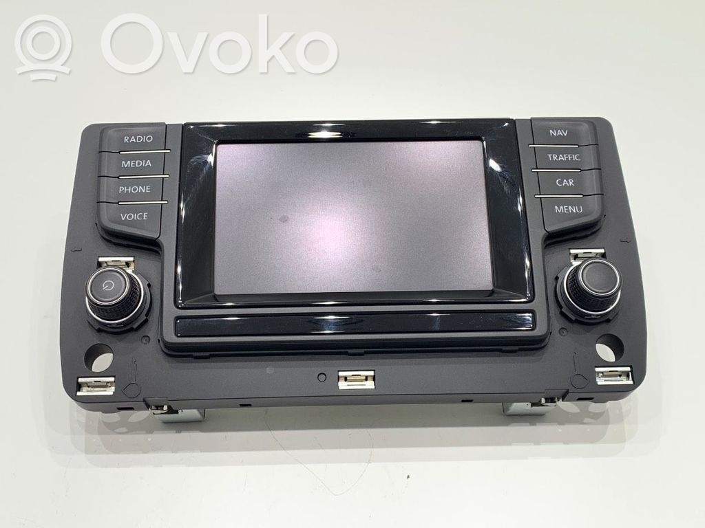 Volkswagen Golf VII Panel / Radioodtwarzacz CD/DVD/GPS