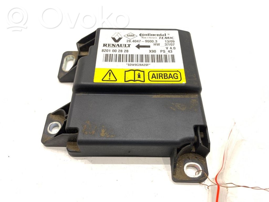 Dacia Sandero Airbag deployment crash/impact sensor 