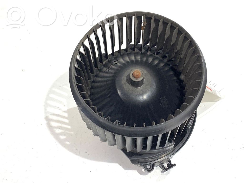 BMW X2 F39 Ventola riscaldamento/ventilatore abitacolo 