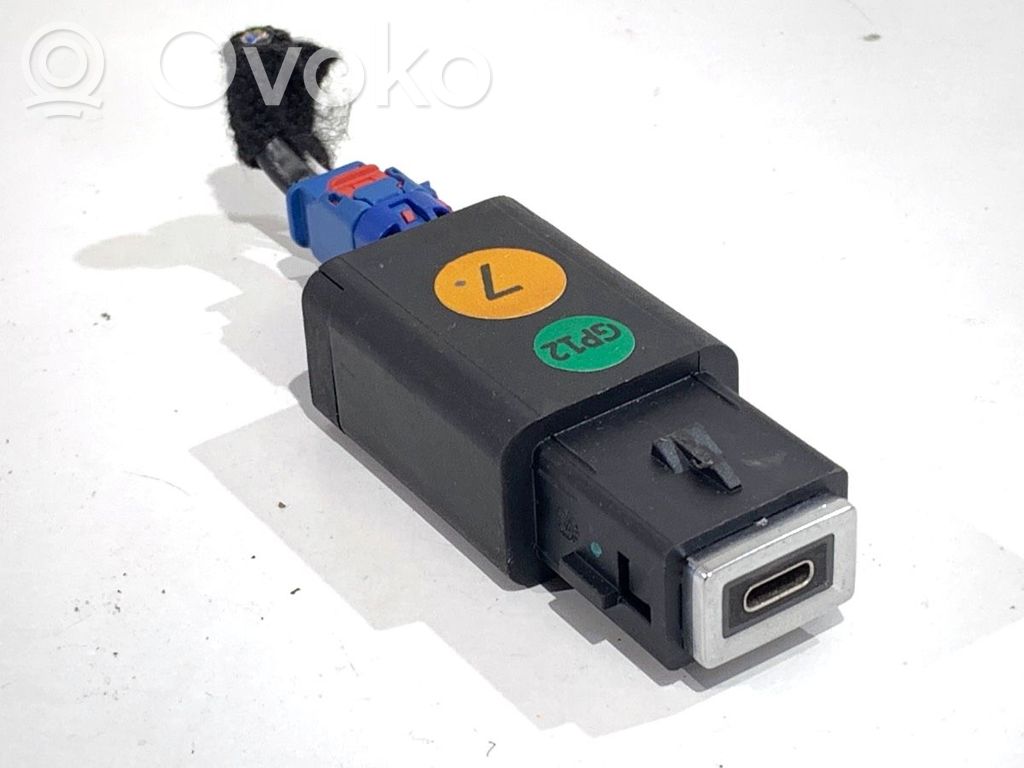Peugeot 308 SW Connecteur/prise USB
