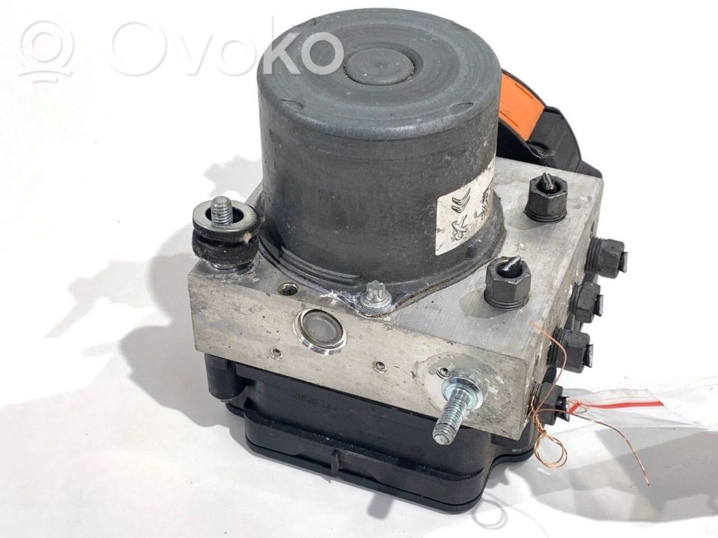 Peugeot 308 SW  ABS Pump 