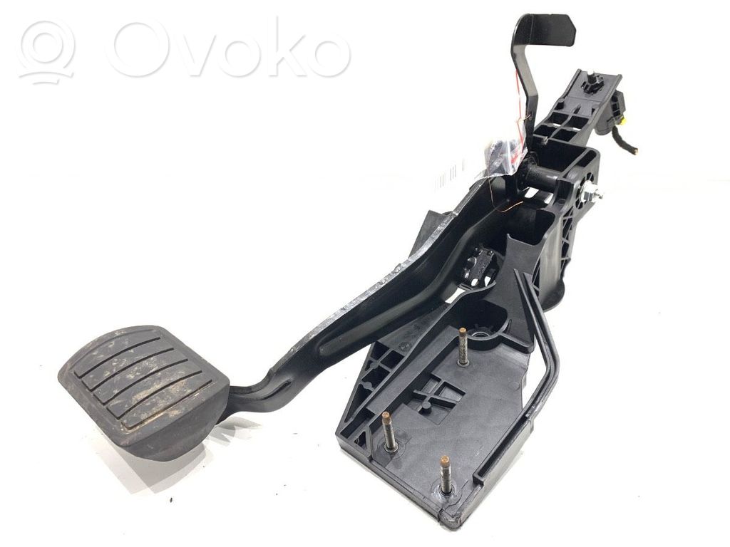 Peugeot 508 II Brake pedal 