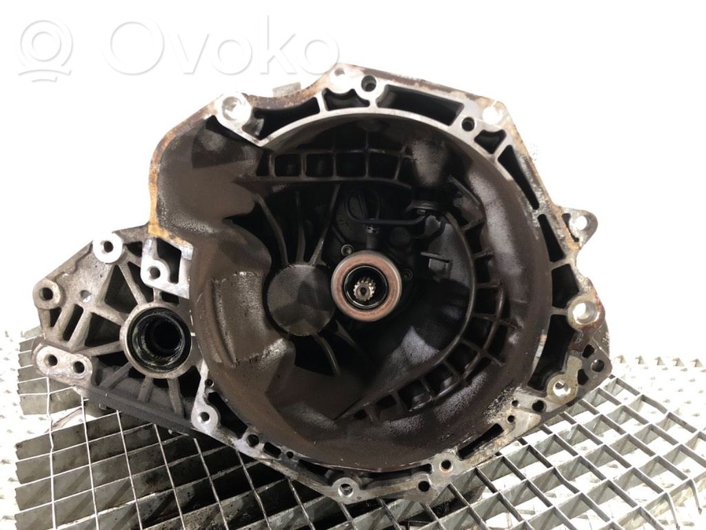 Opel Corsa E Manual 5 speed gearbox 