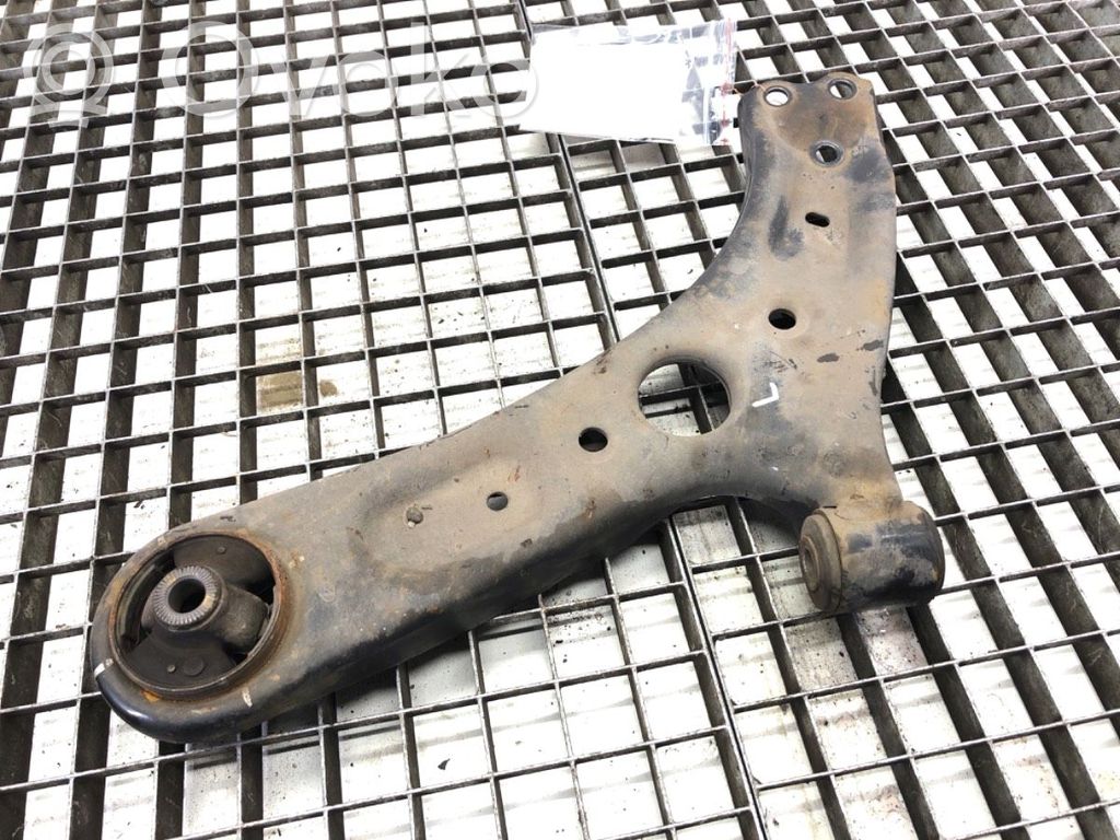 Hyundai i30 Front control arm 