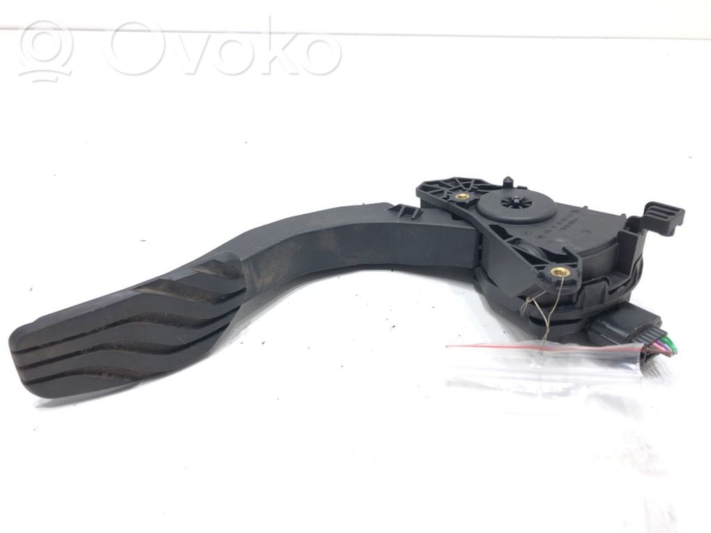 Renault Captur II Pedal del acelerador 