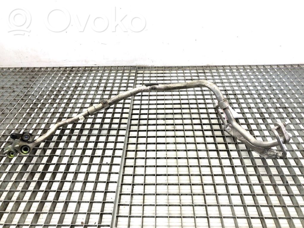 Ford Mondeo MK V Ilmastointilaitteen putki (A/C) 