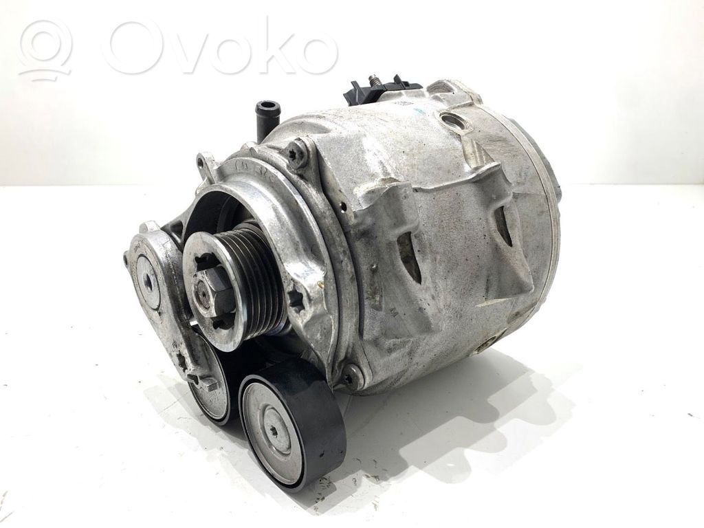 Audi Q8 Generatore/alternatore 