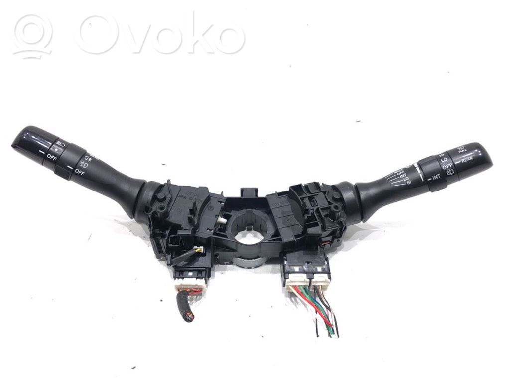 Toyota Prius (XW20) Leva/interruttore dell’indicatore di direzione e tergicristallo