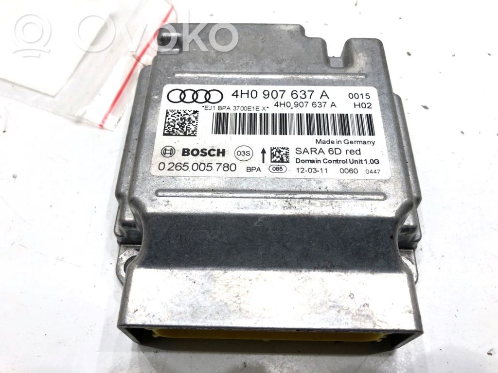 Audi A8 S8 D4 4H Airbag deployment crash/impact sensor 