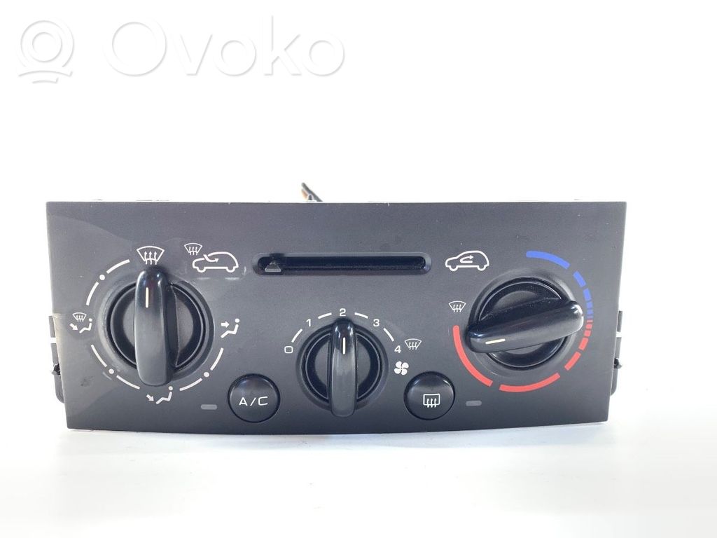 Peugeot 207 Przełącznik / Włącznik nawiewu dmuchawy 