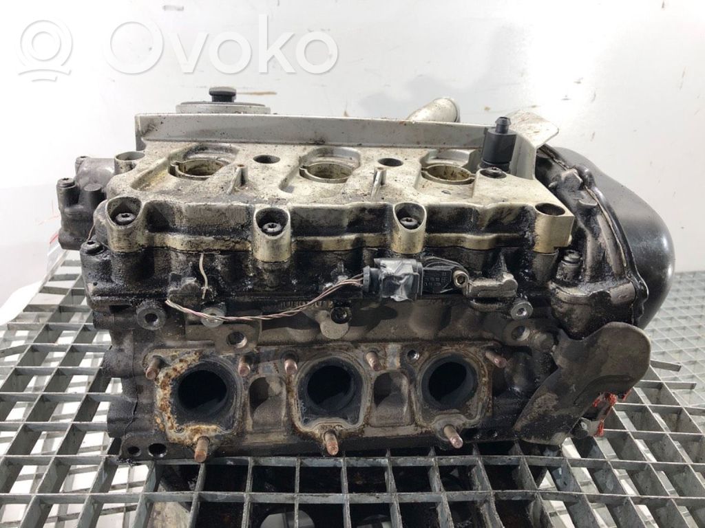 Audi A6 S6 C6 4F Engine head 