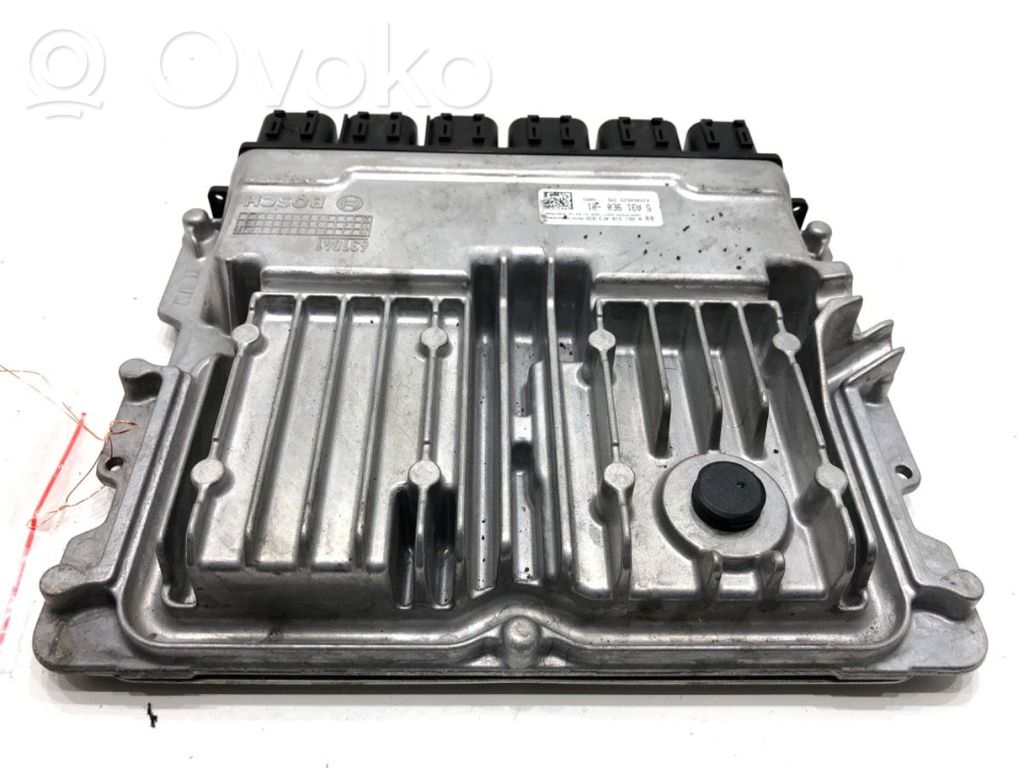 BMW 5 G30 G31 G38 Unité de commande, module ECU de moteur 