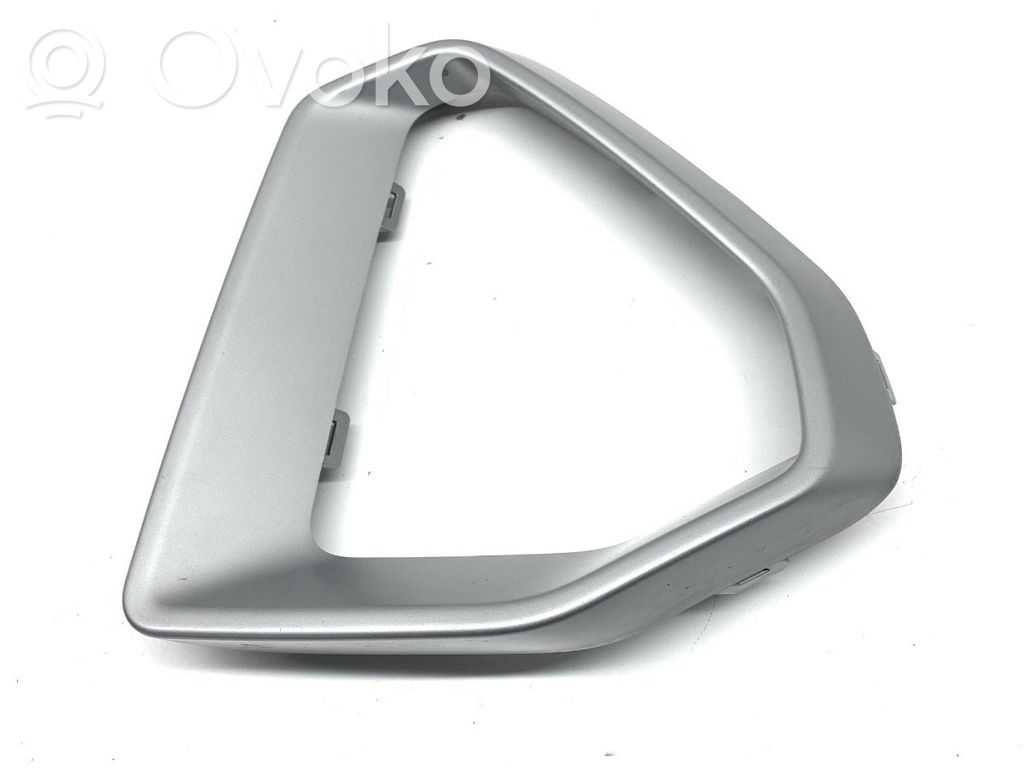 Audi Q3 F3 Mascherina inferiore del paraurti anteriore