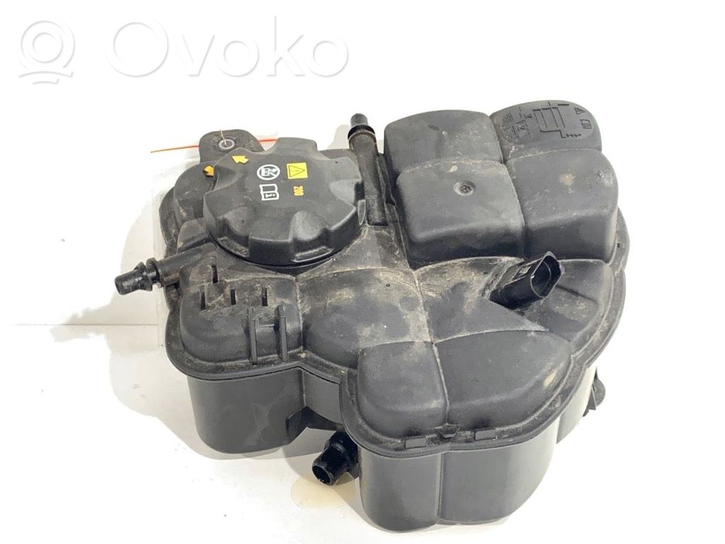 BMW 5 G30 G31 G38 Serbatoio di compensazione del liquido refrigerante/vaschetta