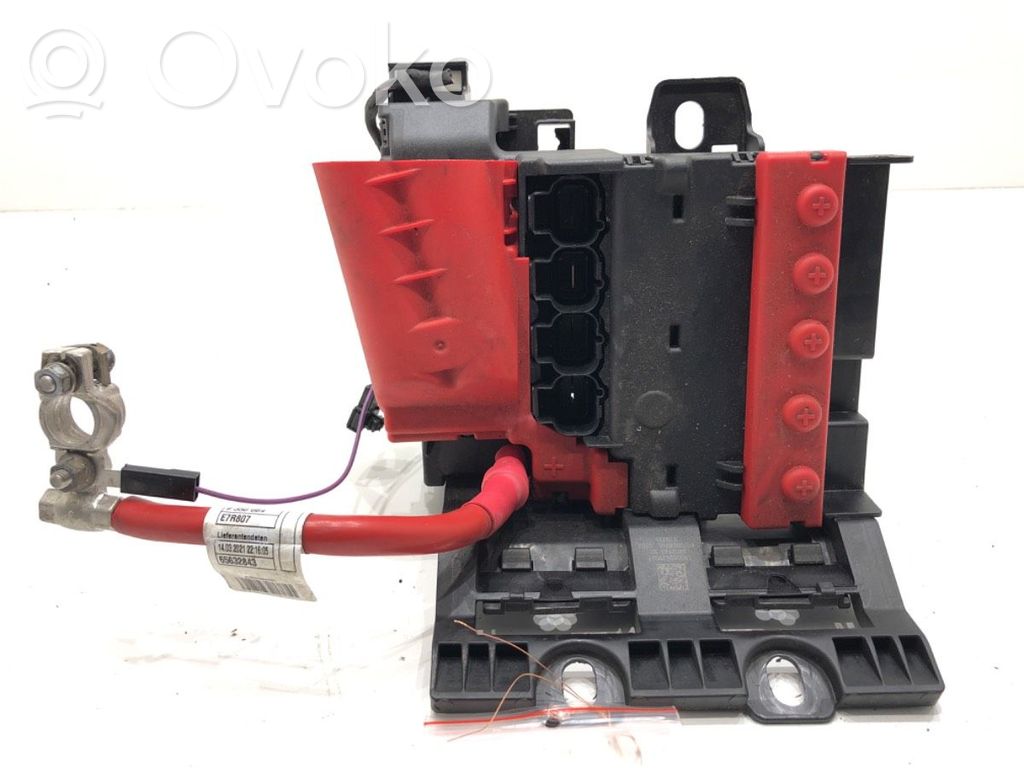 BMW 5 G30 G31 G38 Pluskaapeli (akku)